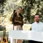 Flows On | Live music weddings & events | Monique & Bas